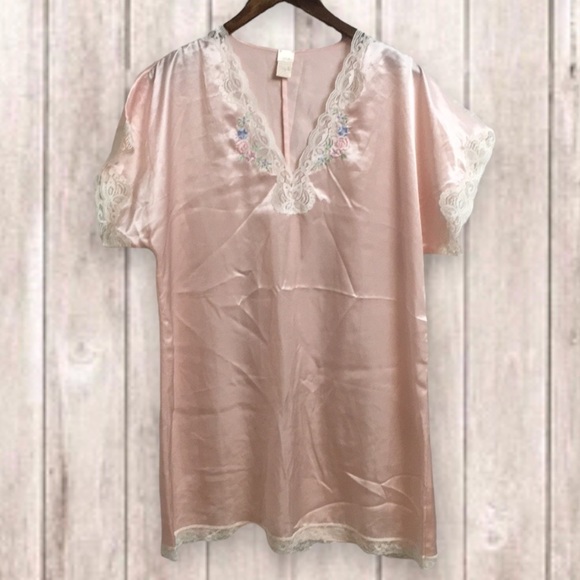 delicates Intimates & Sleepwear Vintage Satin Nightgown Delicates